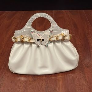 Shizue white bag with butterfly design